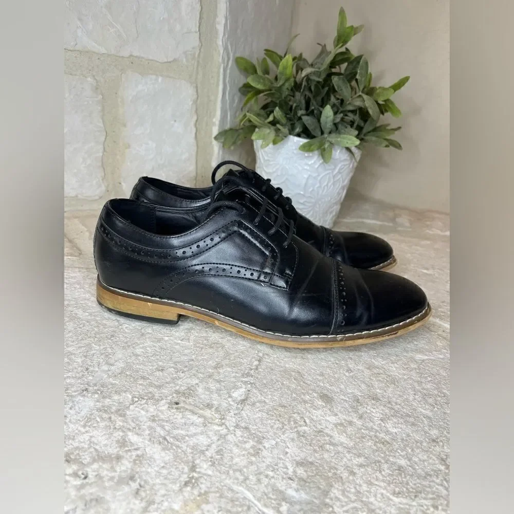 Stacy Adams black oxfords sz 4